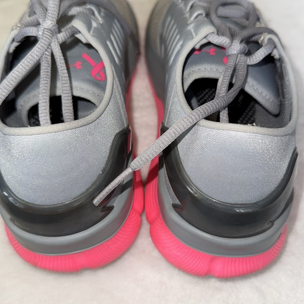 Under Armour Breast Cancer Sneakers W 11 - Picture 4 of 8